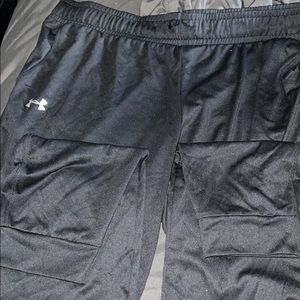 Under armour sweat pants size XL